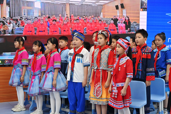 “孩子们成长得更好是我们最大的心愿”——以习近平同志为核心的党中央关心少年儿童成长和少先队工作纪实(图3)
