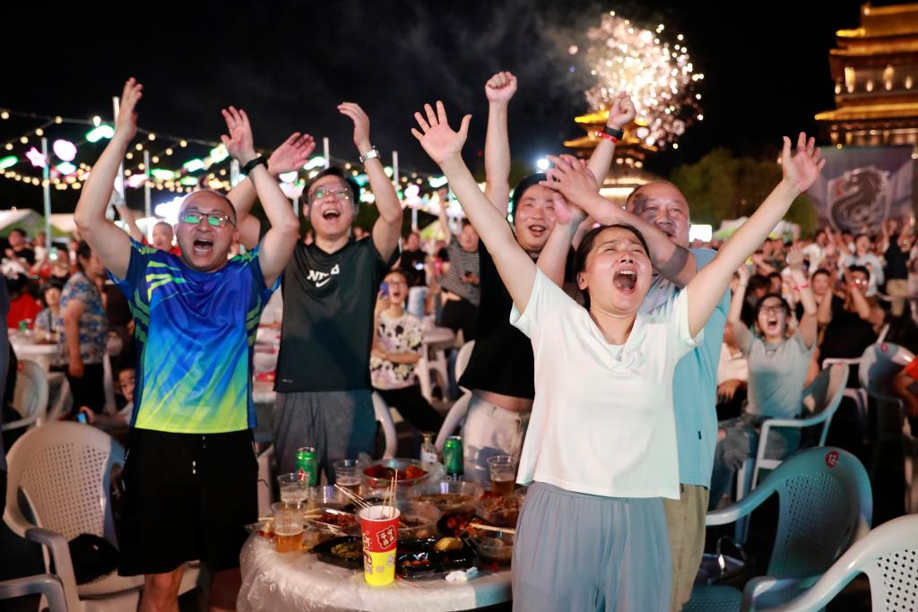 两会现场速递丨护生命之花 结经济硕果 夯强国之基——代表委员谈政府工作报告中的“体育任务书”(图5)