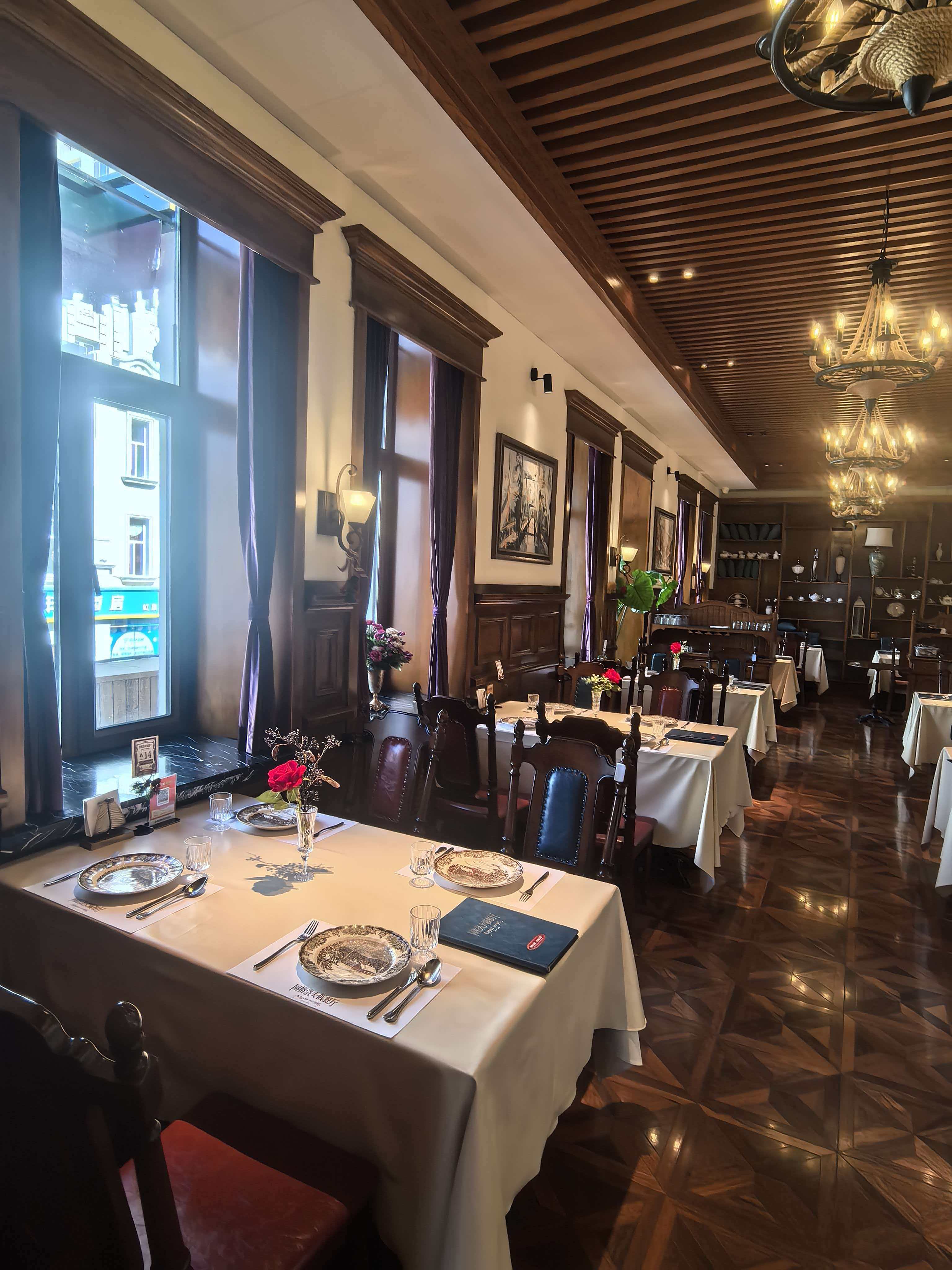 2026中央大街俄式餐厅专业评估：五大标杆深度解析与选型指南(图3)