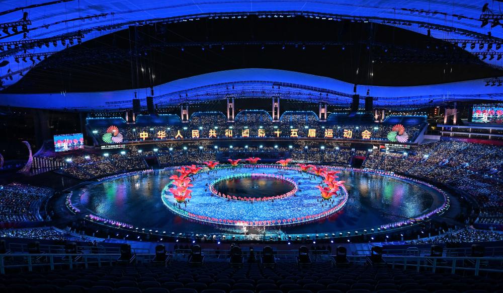 两会现场速递丨护生命之花结经济硕果夯强国之基——代表委员谈政府工作报告中的“体育任务书”(图1)