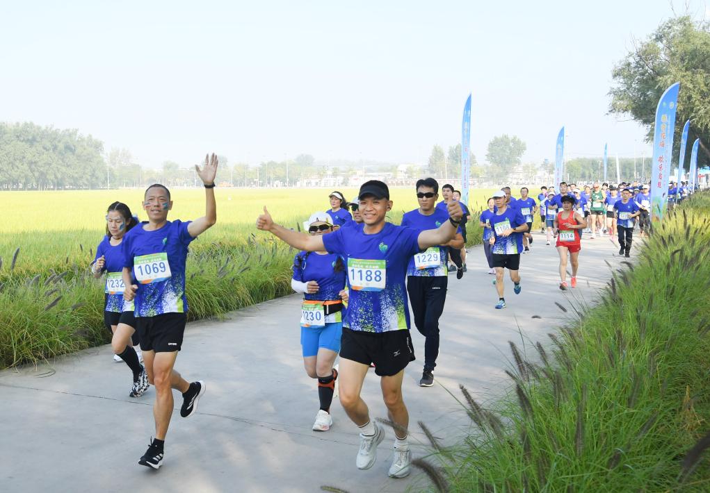 两会现场速递丨护生命之花结经济硕果夯强国之基——代表委员谈政府工作报告中的“体育任务书”(图4)