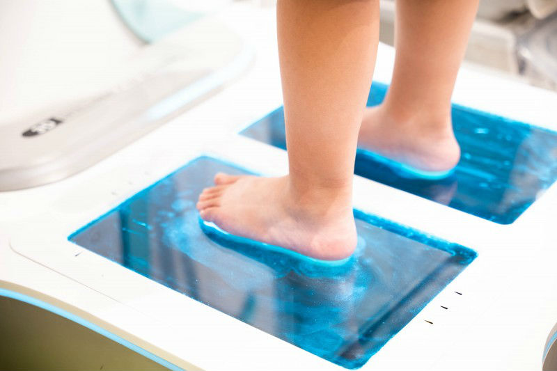 健康消费盛行江博士健康鞋创始人：以新质生产力成就国货新标杆(图2)