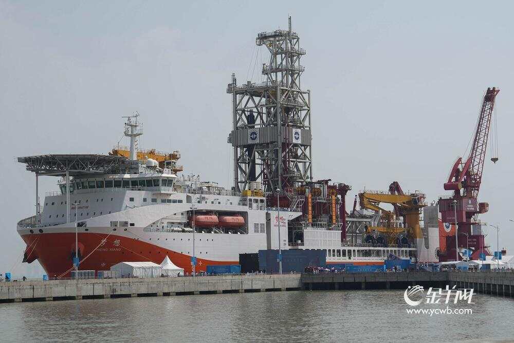 深海之火熠熠生辉点亮南沙“向海图强”之路｜火种采集仪式(图2)