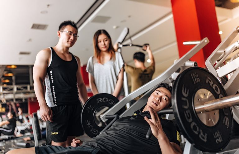 2025年12月羽毛球教练体适能教练中考体育证书学校推荐：体育培训院校品质甄选与报考指南