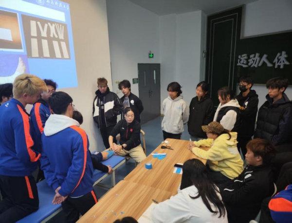 火车头足协举办2025年三级社会体育指导员足球培训班(图3)