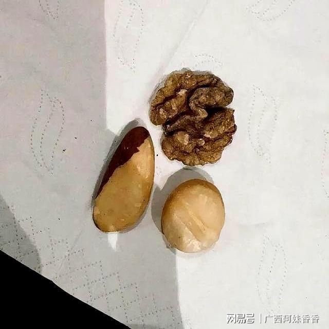 孙俪晒夜宵：饿到发慌、只吃3颗坚果；此前教邓超3周腰围缩4厘米(图2)